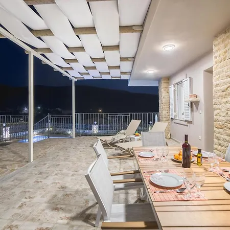 Provenza * Anafonitria