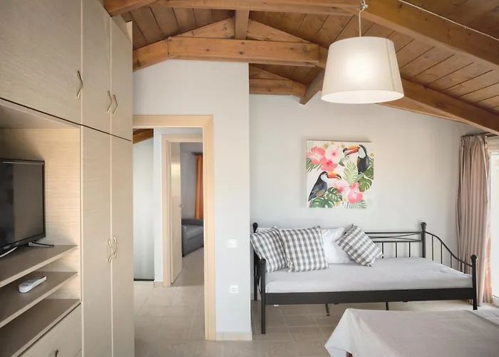 Provenza Ferienhaus Anafonítria